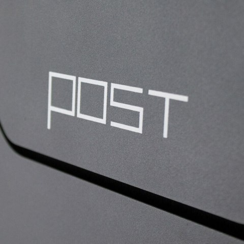 SOLIDNA SKRZYNKA POCZTOWA NA LISTY ELEGANCKA GRAFITOWA Z GAZETNIKIEM