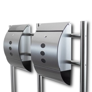 PODWÓJNA PÓŁOKRĄGŁA SKRZYNKA POCZTOWA WOLNOSTOJĄCA Z GAZETNIKIEM