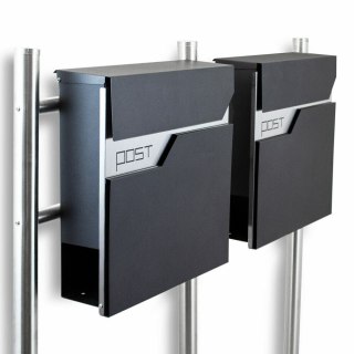 Podwójna skrzynka pocztowa na słupku zestaw 2 szt. z inox stojakiem i gazetnikiem