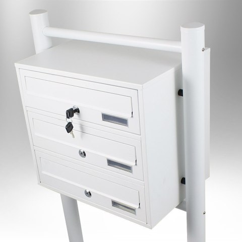 WOLNOSTOJĄCA SKRZYNKA NA LISTY POCZTOWA LOKATORSKA 3 WRZUTY BIAŁA