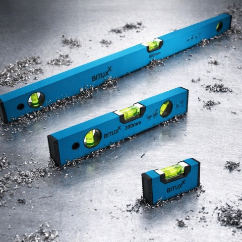 Solidne Poziomice magnetyczne 10 / 30 / 80cm zestaw