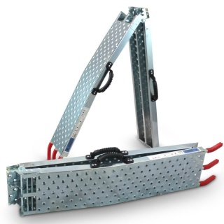 Komplet 2 szt. stalowych ramp najazdowych 196 cm o udźwigu 400 kg, powłoka antypoślizgowa, składana konstrukcja z uchwytem