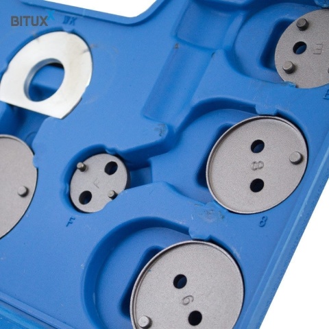 Zestaw Bituxx 22 el. do wciskania tłoczków hamulcowych – adaptery + prasy