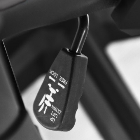 FOTEL DLA GRACZA GAMINGOWY OBROTOWY CZARNO-SZARY PATIOMAGE REGULOWANY