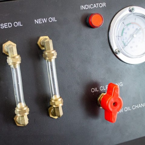 Urządzenie do wymiany oleju w automatycznych skrzyniach biegów zestaw