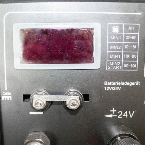 ŁADOWARKA DO AKUMULATORÓW 12/24V JUMP START BOOSTER DO SAMOCHODÓW