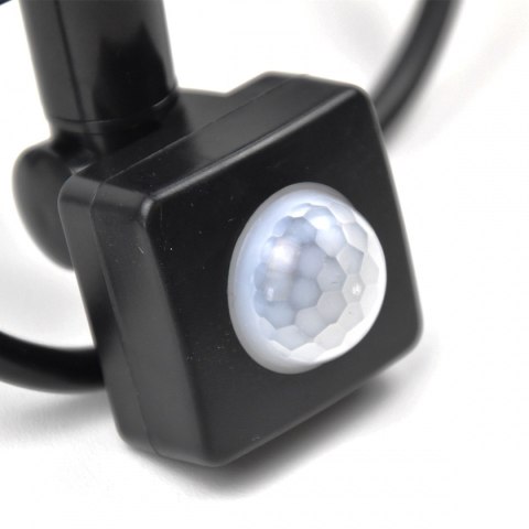 LAMPA LED NAŚWIETLACZ 30W IP65 DO PODWÓRKA GARAŻU Z CZUJNIKIEM RUCHU
